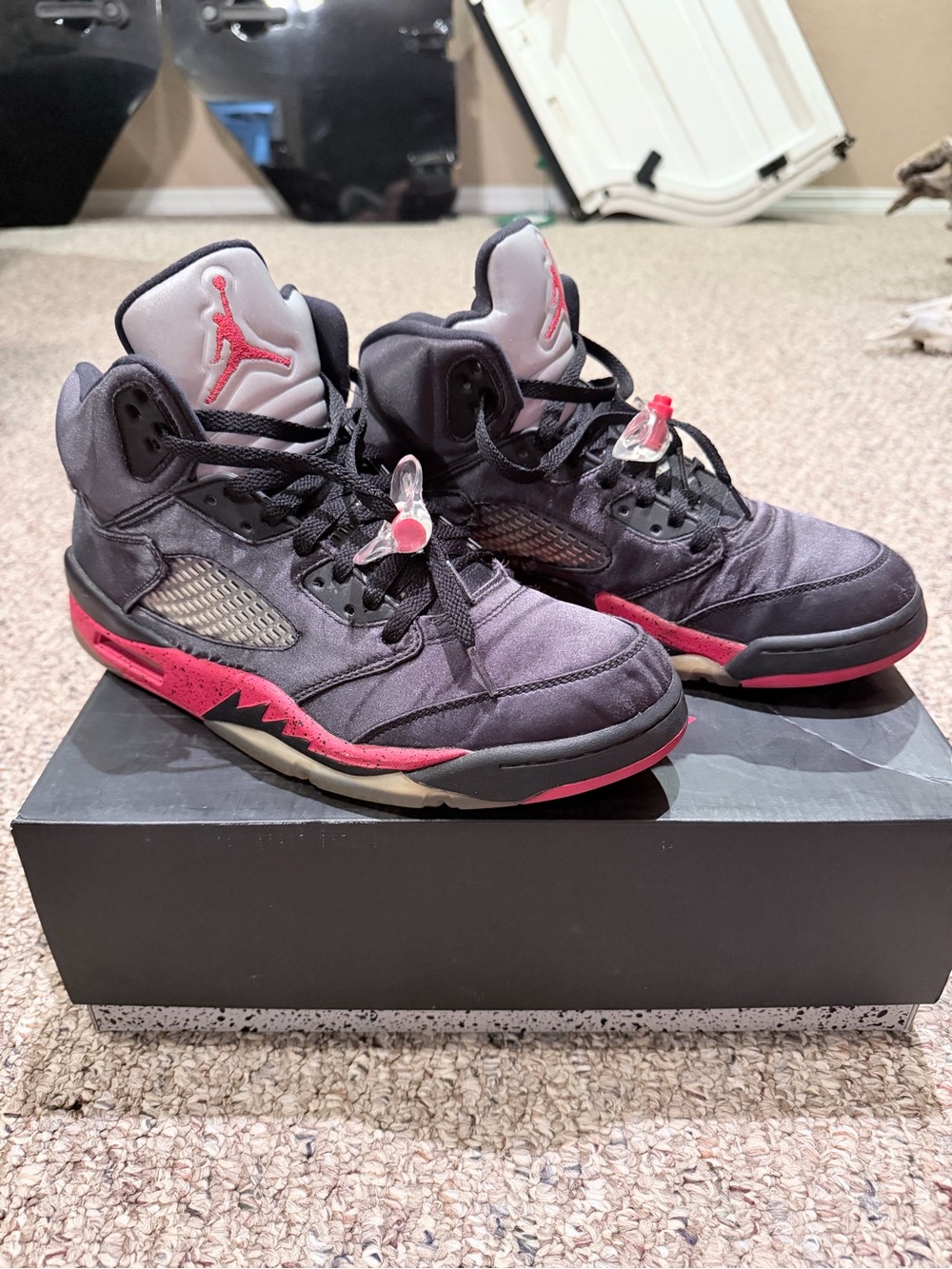 Jordan 5 “Satin Bred” Size 11